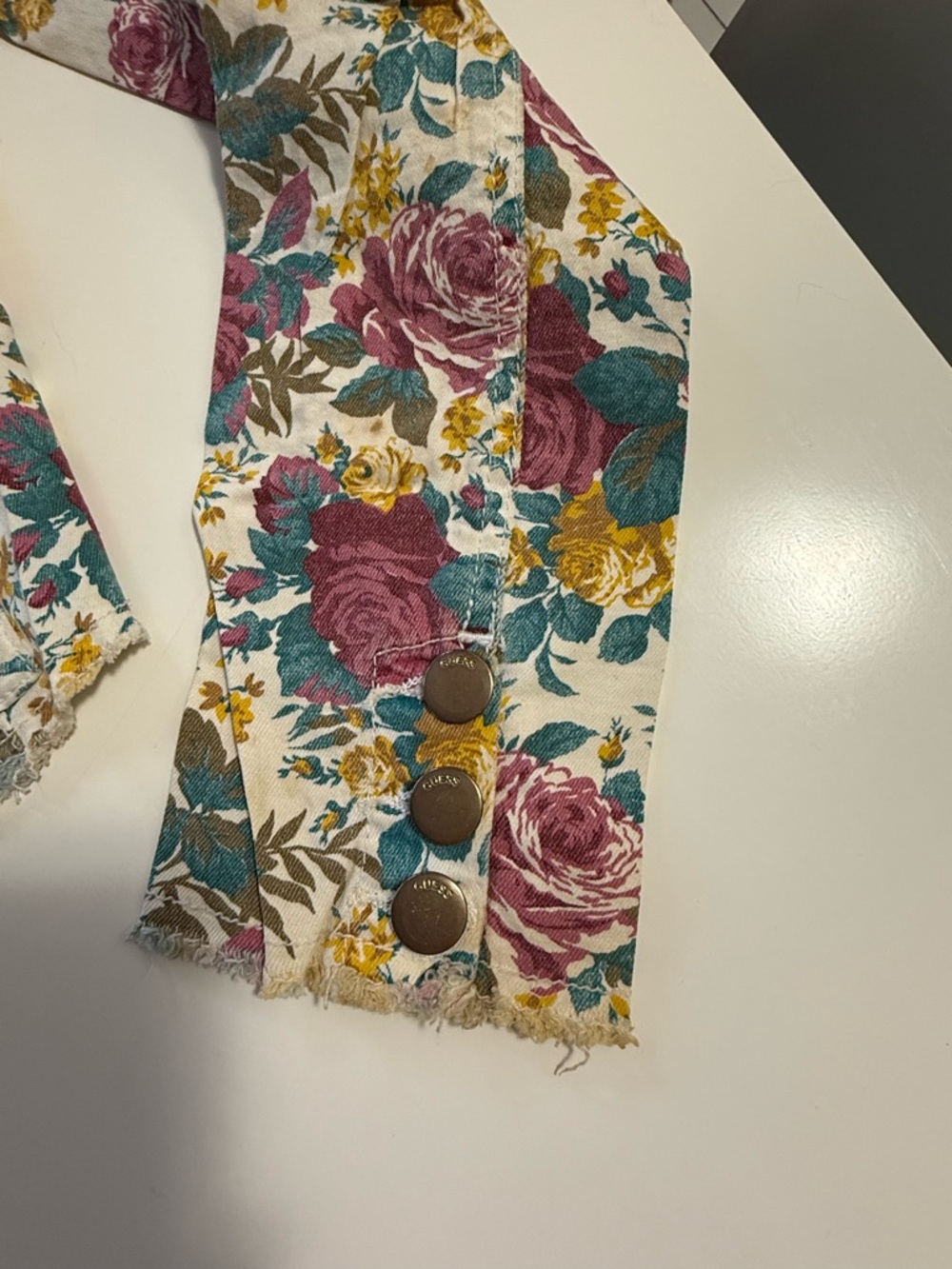 Guess Floral Tapestry Jacket in Pink, Green, Cream - Picture 7 of 9